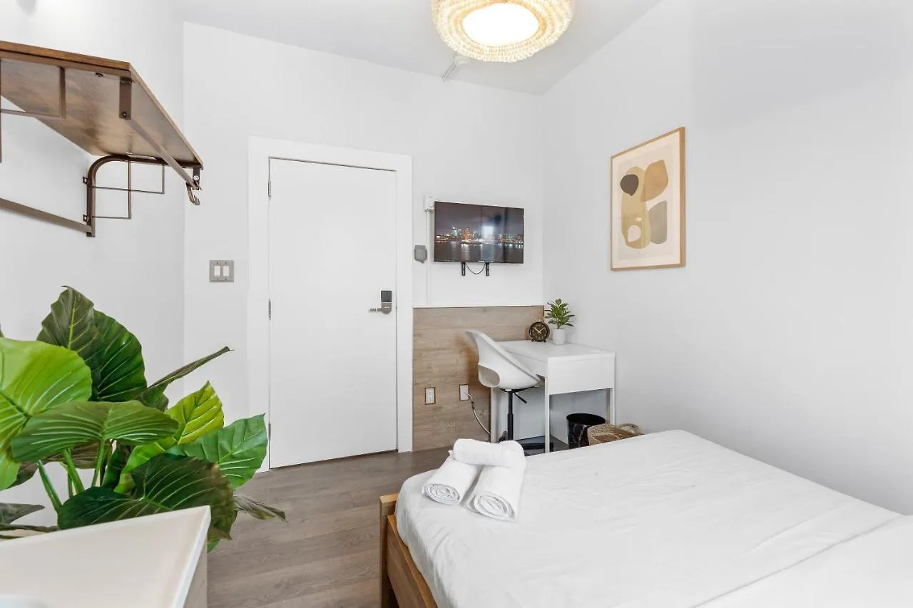 Le Sand & Stone Hotel Montreal